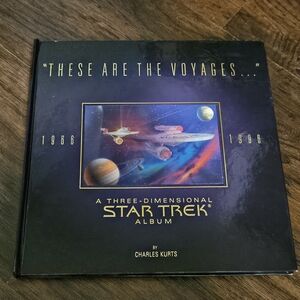 Three Dimensional Star Trek Ship Pop Up Book